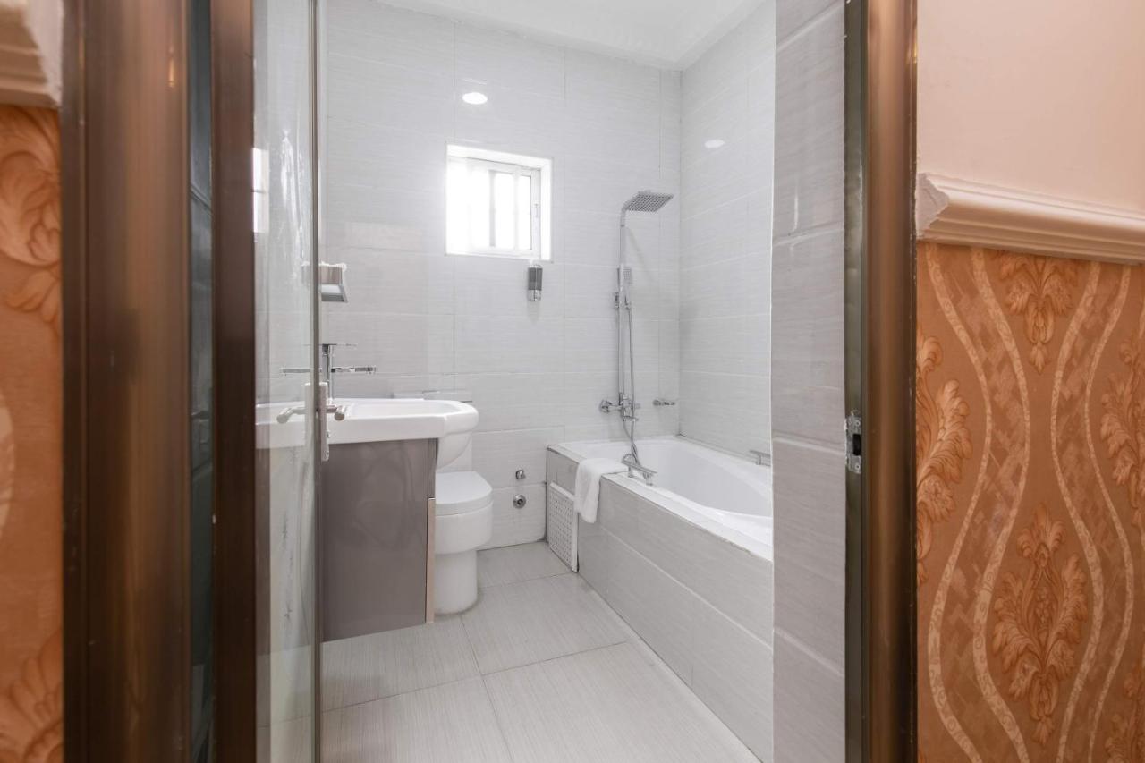 Ag Hotel And Suites Ogbodjo 외부 사진