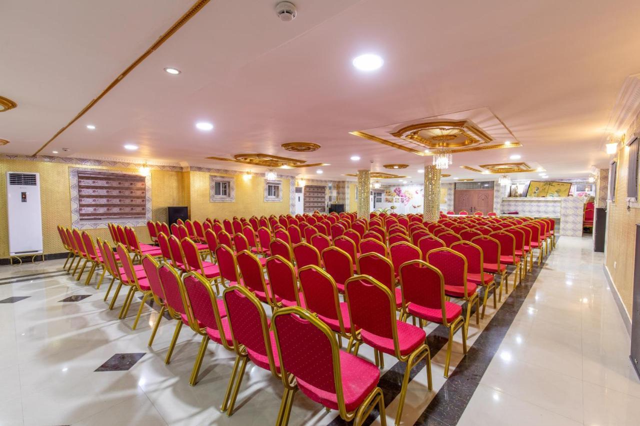 Ag Hotel And Suites Ogbodjo 외부 사진