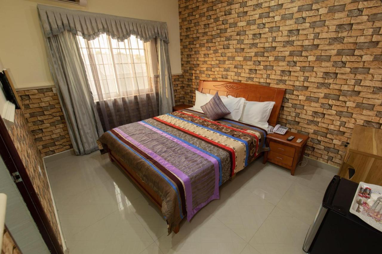 Ag Hotel And Suites Ogbodjo 외부 사진