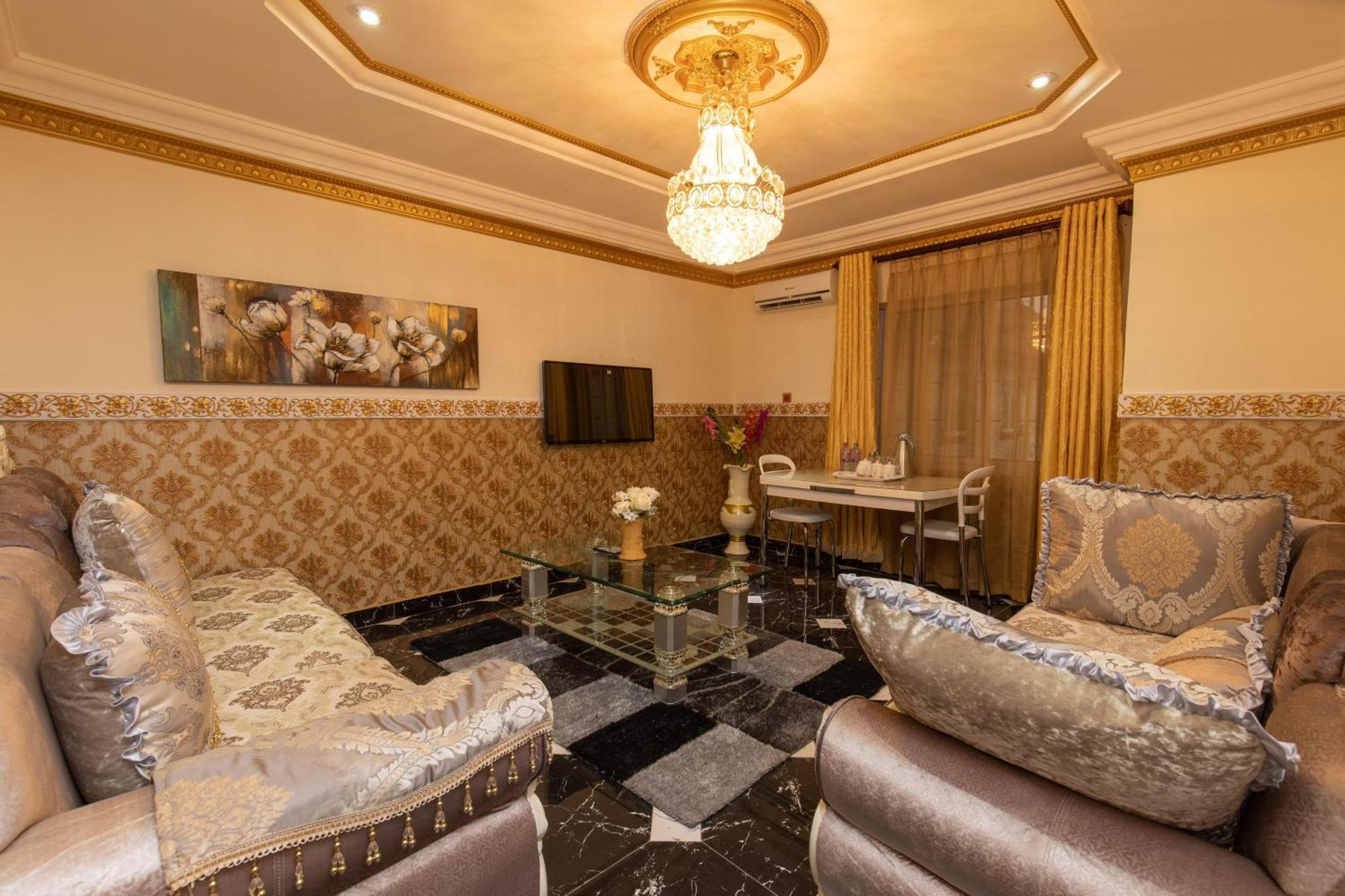 Ag Hotel And Suites Ogbodjo 외부 사진